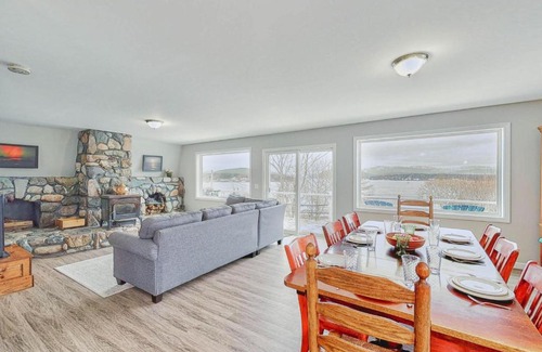 Manset Casa | Manset Village Overlook