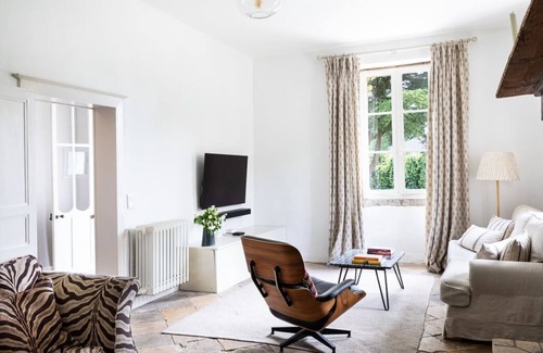 Saint-Jean-de-Marsacq Casa | Mansion, 12m swimming pool p. and ch, wifi, linen/towels/cleaning