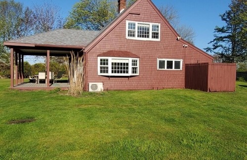 New Shoreham Casa | Compuesto privado 1/4 milla CAMINAR A MANSION BEACH.