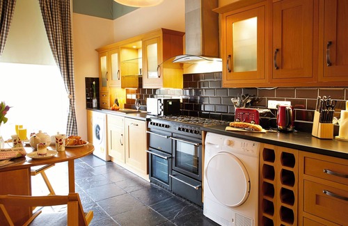 South Cliff Casa | Mansion House