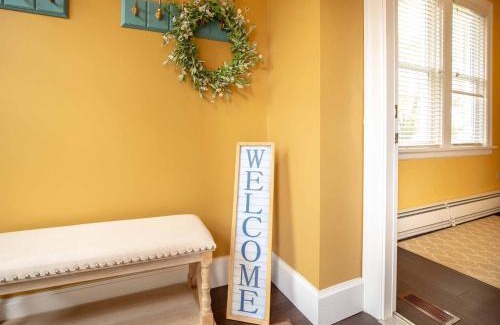 Clarion Casa | Mansion Pet-friendly Downtown