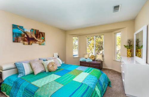 Groveland Casa | Mansion right on the water