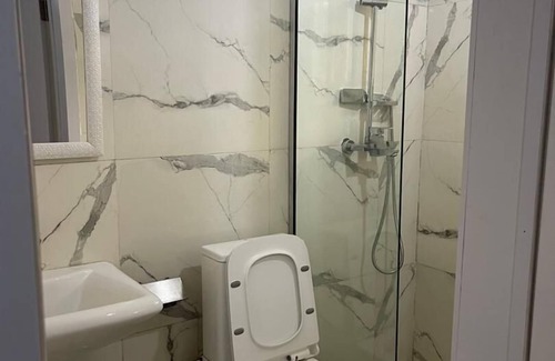 Etete Hotel | Mansion Signature Homes