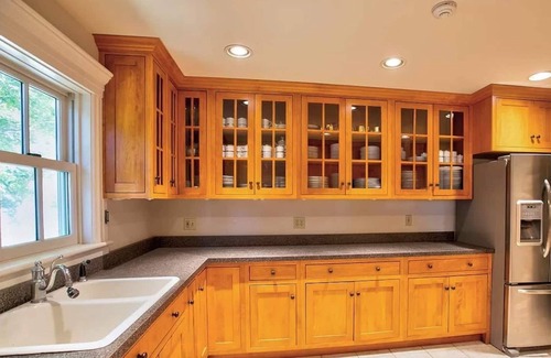 Eastern Vermont Casa | Mansion w/Game Room, Pool, 2 Hot Tubs, Theater