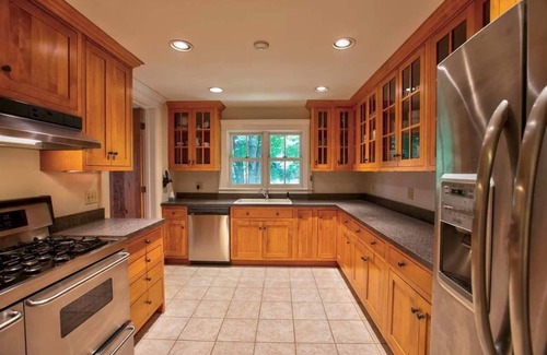 Eastern Vermont Casa | Mansion w/Game Room, Pool, 2 Hot Tubs, Theater