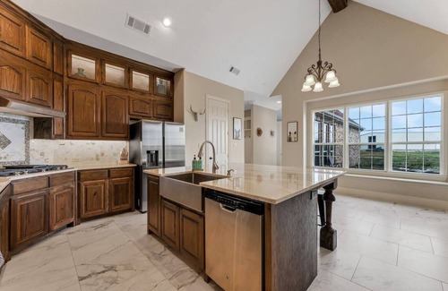 Forney Casa | Mansion W/ Theater, Game Room, Hot Tub & More