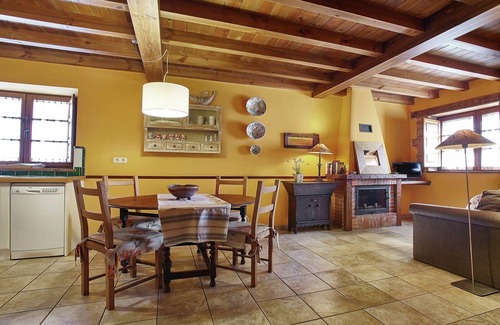 Pruneda Apartamento | Mansión en Nava cerca de Playa y Piscina