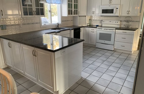 Osbornsville Casa | Mantoloking Oceanside Beach House - Private Community. Steps from private beach