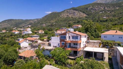 Dobra Voda Casa | Mantra HOME