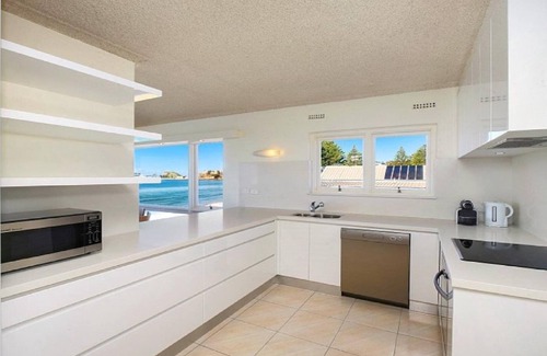 Wamberal Apartamento | INCREÍBLES VISTAS AL MAR, FRENTE AL MAR