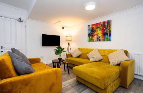 Wakefield Apartamento | Manygates by Alt-Stay Accommodation - 4 Bed Ground Floor Apartment Ideal For Workforces & Relocations - Weekly & Monthly Rates Available