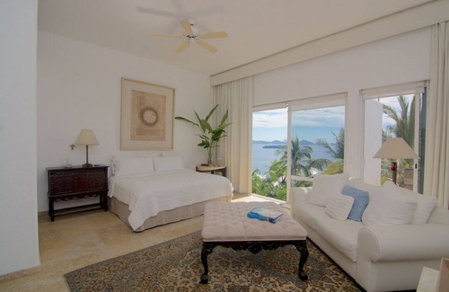 Manzanillo Villa | Private Community full staff 4 bedrooms ocean view