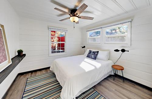 Lakeside Park Casa | Manzanita Holiday 5
