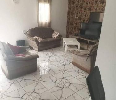 Ghanatown Apartamento | Manziluna Apartment
