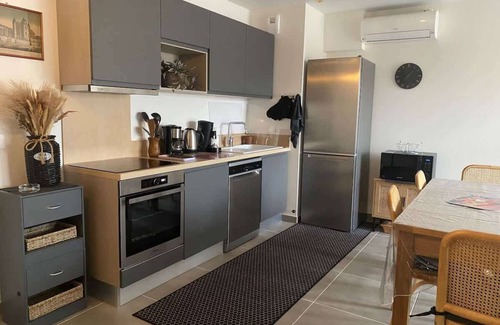 Vias Apartamento | Maona - spacious and modern apartment