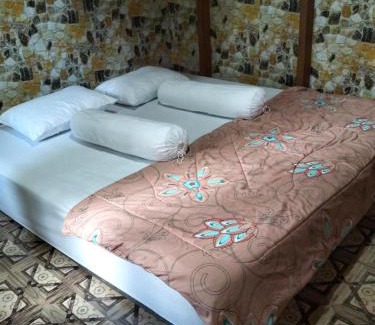Sipura Island Casa | Mapaddegat Surf House