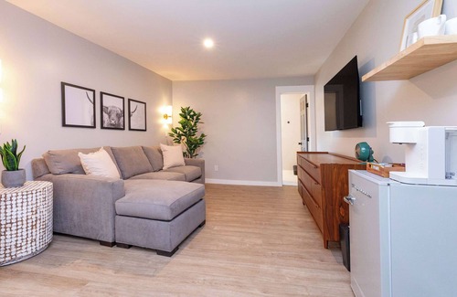 Maggie Valley Apartamento | Maple Deluxe Double Queen Suite at The Dogwood