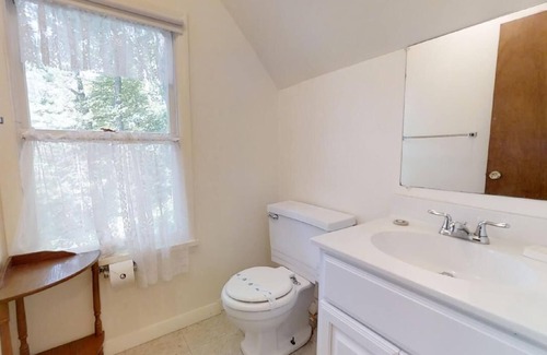 Hammondsport Cabaña | Maple Hideaway: "¡Mucha privacidad!"