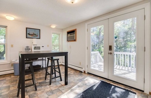 Annandale Casa | Maple Hill Lodge on Clearwater Lake. Pool, Beach and Boat Slip! (Annandale)