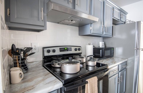 Crestline Heights Casa | Maple & Marigold – Modern Comfort + WiFi