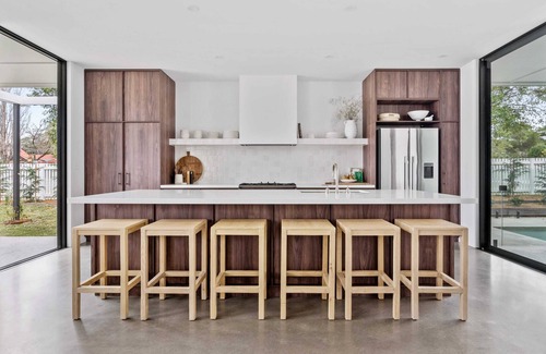 Berry Casa | Maple Suite, Berry - by Linnaeus Collection