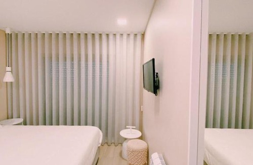 Marinha das Ondas Casa | Maré Viva Bed & Breakfast