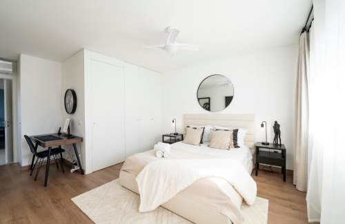 Nazare Apartamento | Mar a Vista - Condominium with Pool, Gym and Sea Views
