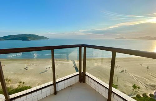 Boqueirao Apartamento | Mar Azul sem Fim: Vista Panorâmica Inesquecível