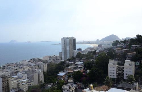 Copacabana Hostal | Mar da Babilônia Hostel
