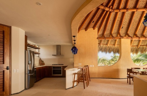 Barra de Potosí Apartamento | Mar de Coco Beach Front Villas