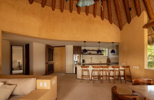 Barra de Potosí Apartamento | Mar de Coco Beach Front Villas