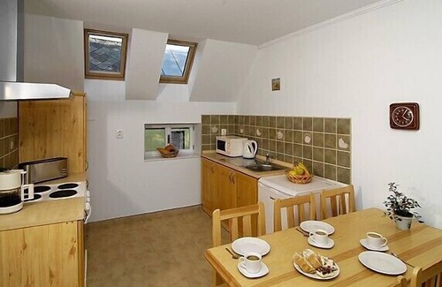 Ovesne Kladruby Apartamento | Renov. Cortijo, amplias habitaciones, tranquilo, amable, para no fumadores.