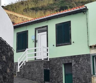 Horta Casa | Mar Rosa - Terraço Vista Praia