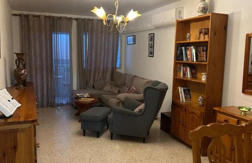 La Línea de la Concepción Apartamento | Mar y Gibraltar: ¡Tu Refugio!