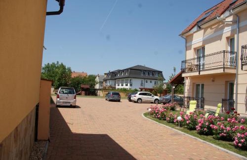 Sarvar Apartamento | Mara Apartman