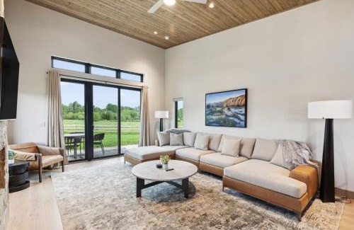 Hamilton Casa | Mara Luxury Cabins- Ponderosa