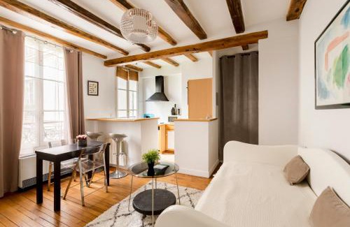 Archives Apartamento | Marais Place des Vosges Sevigne