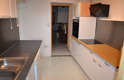 Moreilles Casa | Marais poitevin 18th century farmhouse with large wooded area very quiet