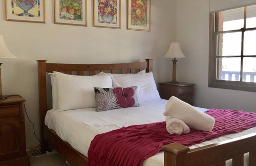 Broke Casa | Maranda Country House (3 bedrooms)