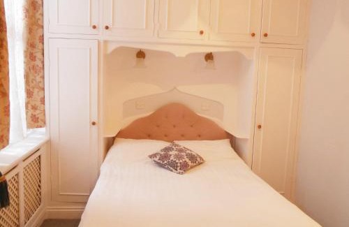 Earl's Court Hotel | Maranton House Hotel Kensington