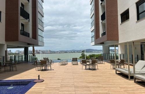 Sao Jose Apartamento | Maravilhoso, Alto Padrão à Beira Mar SJ