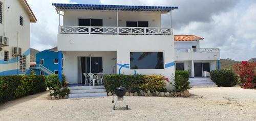 Sabana Westpunt Casa | Marazul Dive Resort. 3 Bedroom Seafront House. Dive, Snorkel, enjoy amazing sunsets
