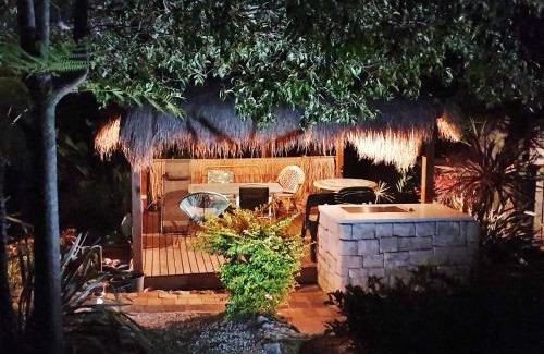 Vincentia Casa | Marazul Paradise Beach House- Panoramic Ocean Views
