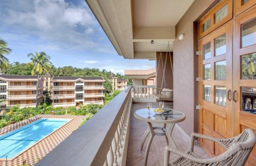 Gauravaddo Apartamento | Marbella 2BHK at Regal Park with Pool