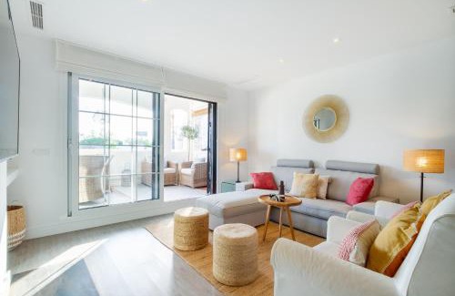 Puerto Banus Apartamento | MARBELLA BANUS SUITES - Villa Marina Banús Beach Apartment
