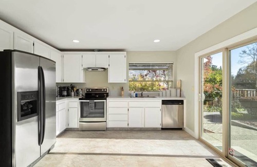 Weibel Casa | @ Marbella Lane - AMAZING Views Serene Retreat