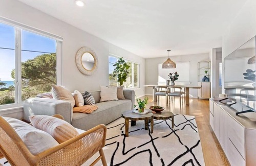 Edgemar - Pacific Manor Casa | @ Marbella Lane - Captivating Home in Pacifica