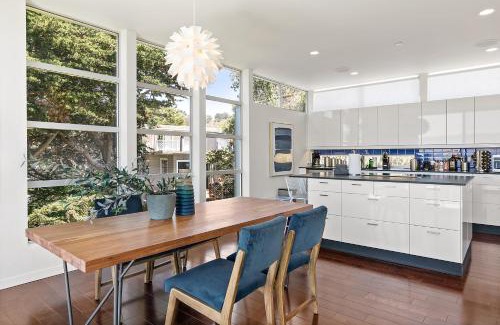 Sharp Park Casa | Marbella Lane - Cozy and Eccentric Design Home