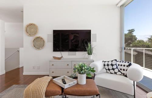 Sharp Park Casa | Marbella Lane - Cozy and Eccentric Design Home