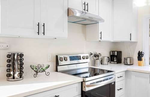 West Covina Casa | @ Marbella Lane - Cozy Gem Near Nature Trails